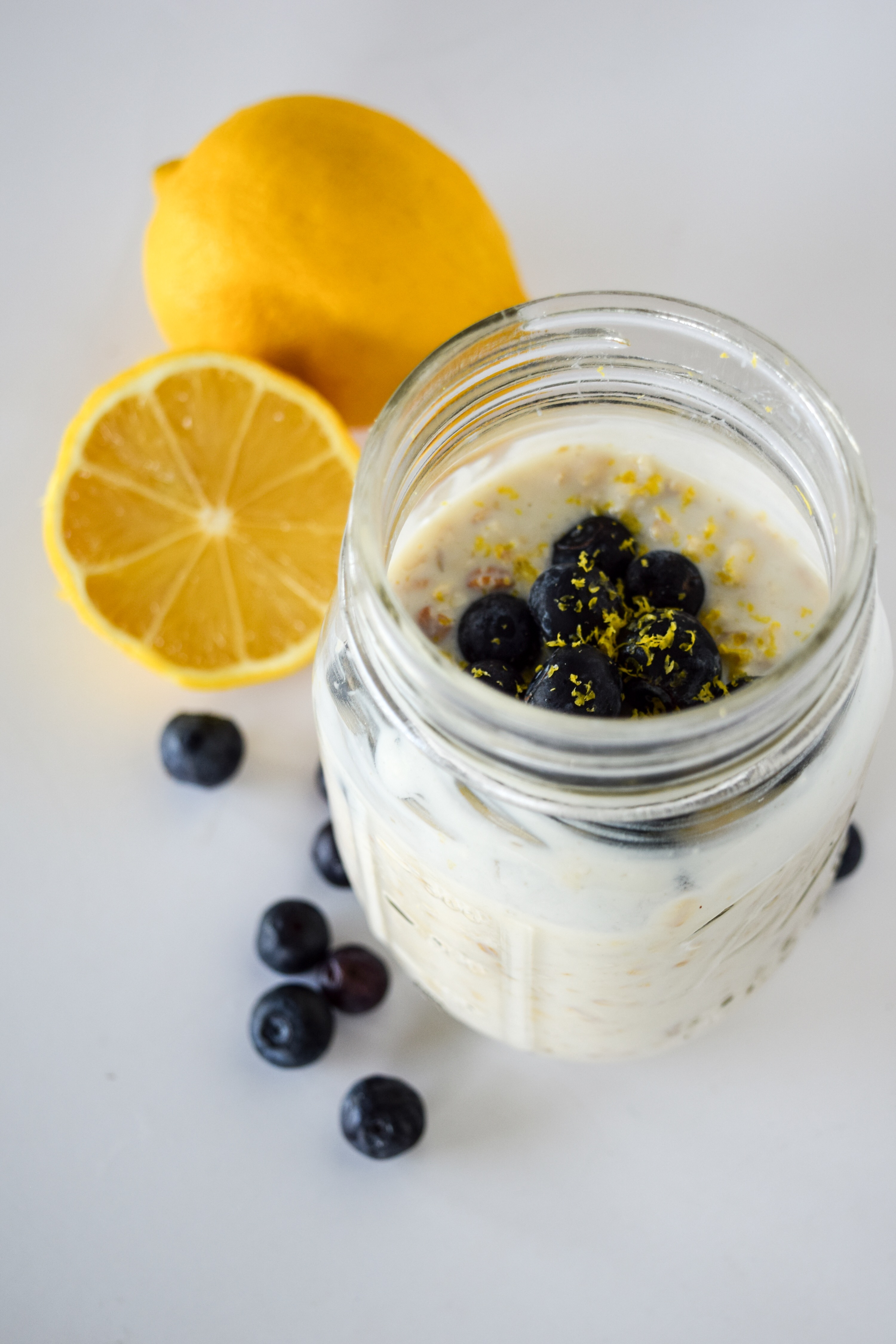 lemon blueberry overnight oats | overnight oats recipe | meal prep | breakfast meal prep ideas | oatmeal recipes