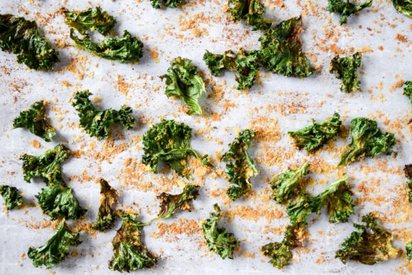 Cheesy Kale Chips Recipe