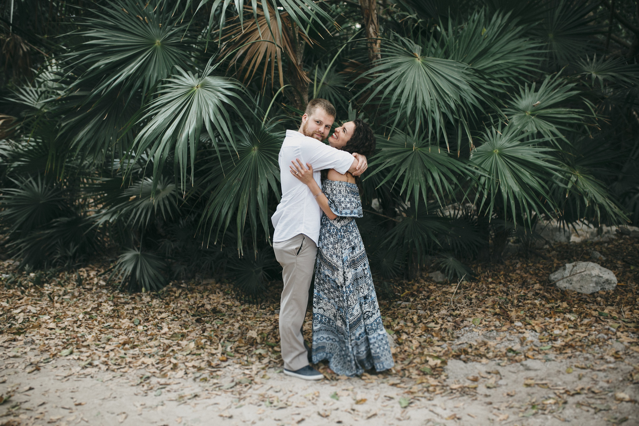 playa del carmen beach photoshoot | couple photoshoot | couple beach photoshoot