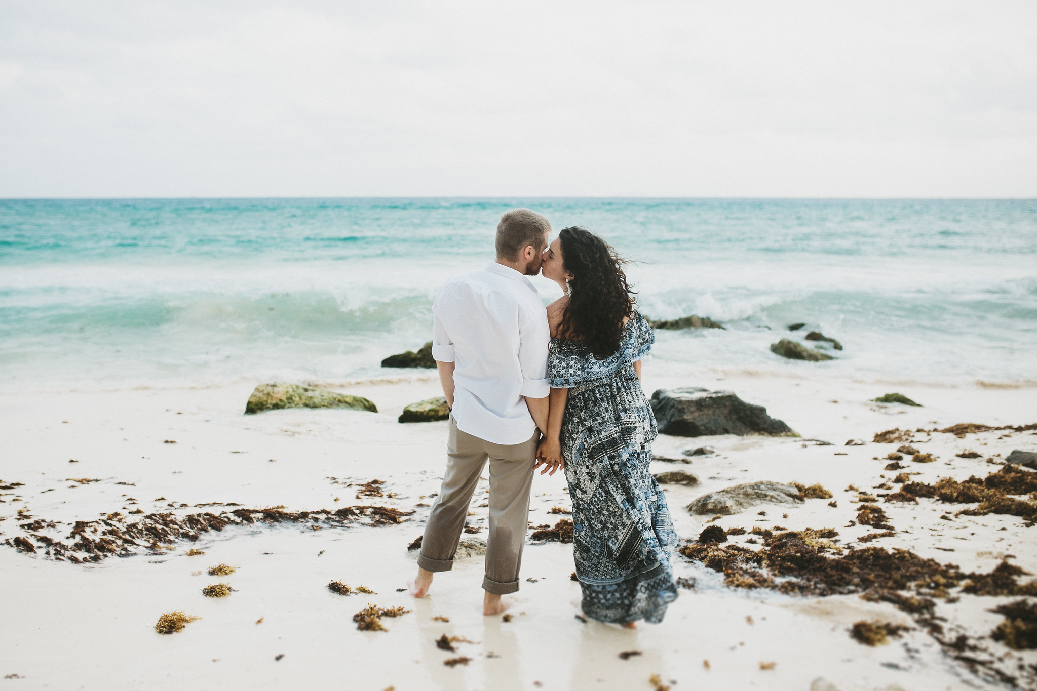 playa del carmen beach photoshoot | couple photoshoot | couple beach photoshoot