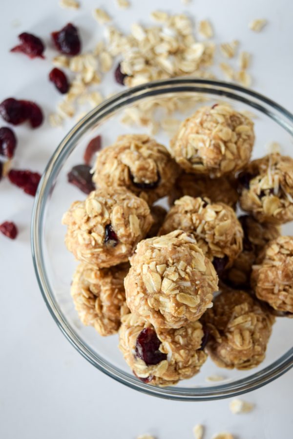 Cranberry Oatmeal Energy Bites